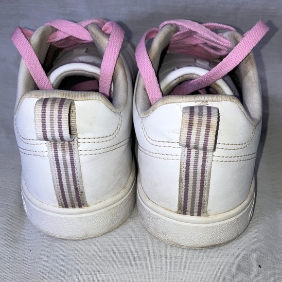 Adidas Women's size 8 White Sneakers with shimmery Pink Stripes - Picture 9 of 16